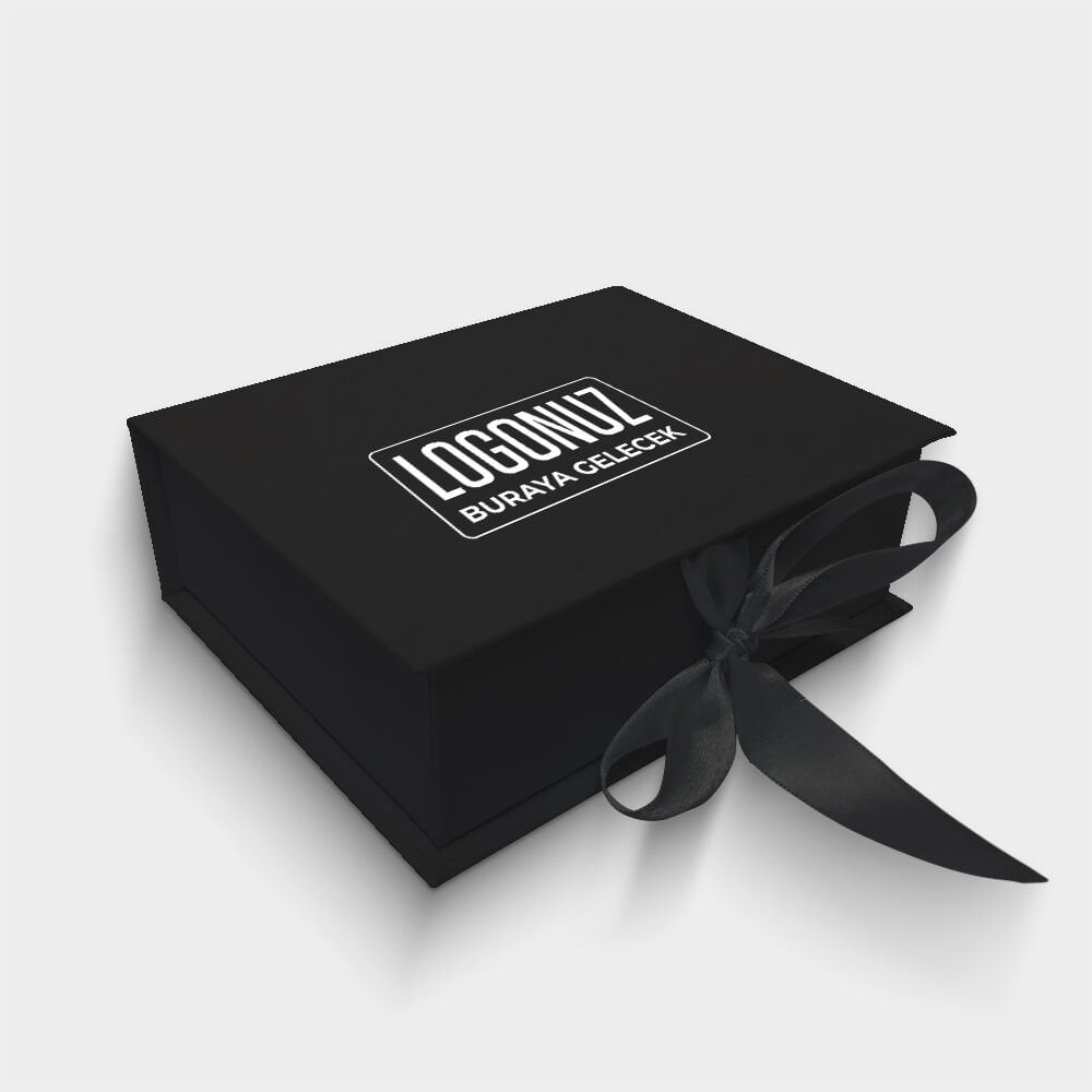 Siyah Kurdelalı Kutu