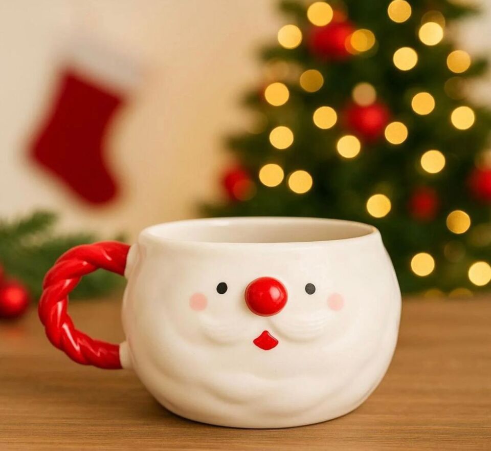 El Yapımı Seramik Noel Baba Kupası