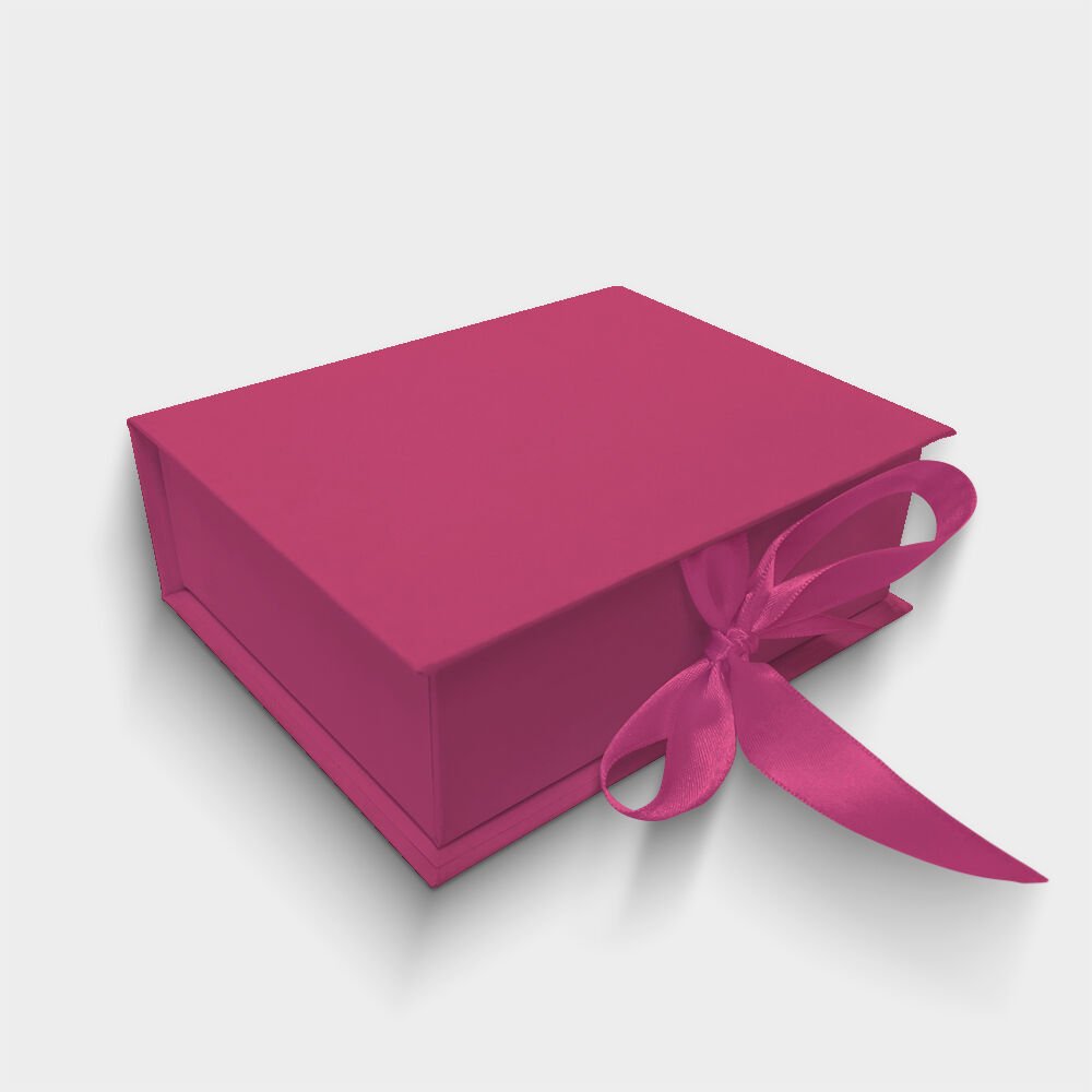 Fuşya Kurdelalı Kutu
